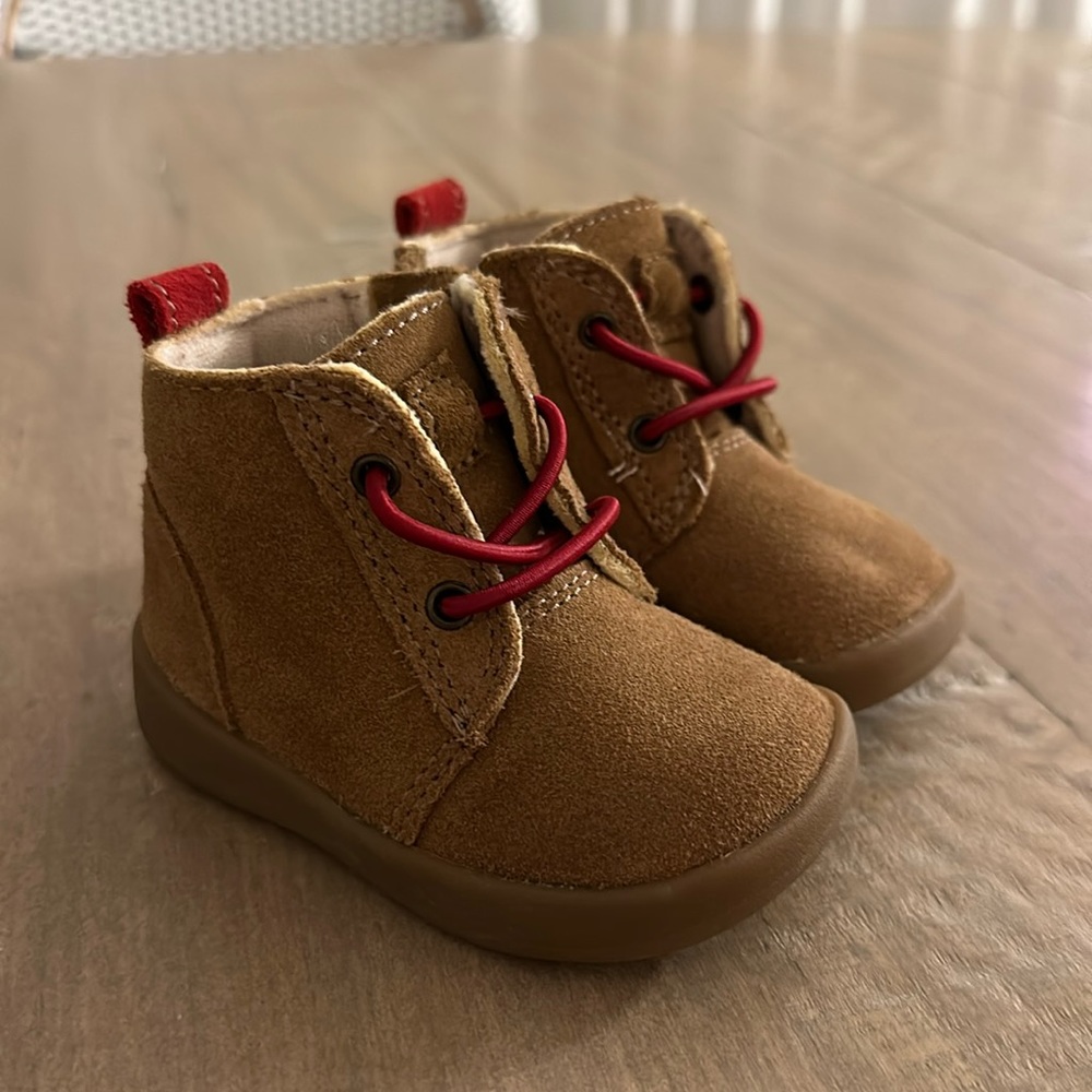 Baby Ugg Boots Size 2/3